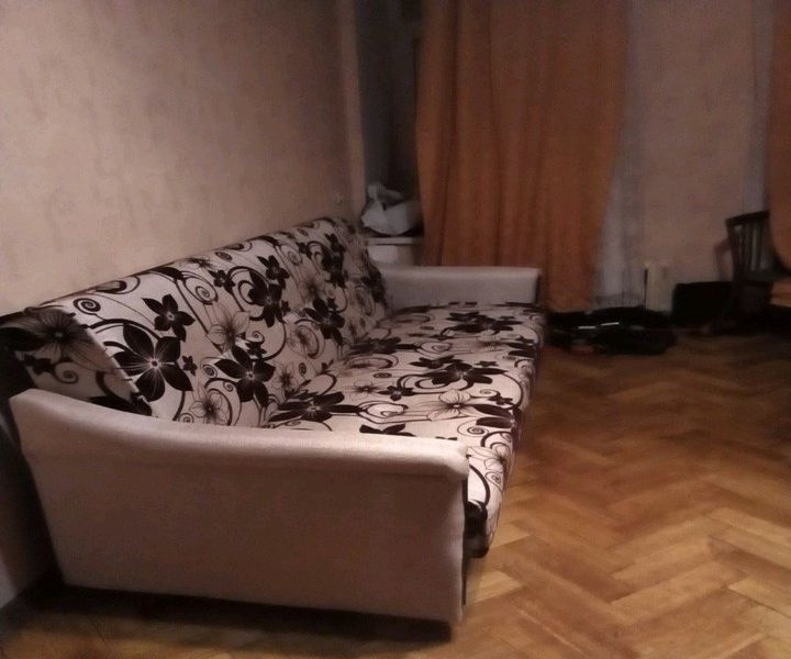 В квартире сдается комната.